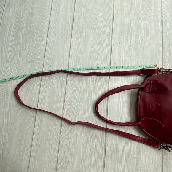 Wanderers Travel Co The Banff Burgundy Red Full Grain Leather Crossbody Purse - Picture 8 of 10